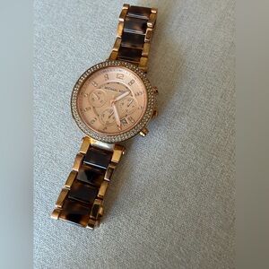 Michael Kors Women's Watch in Rose Gold and Tortoise